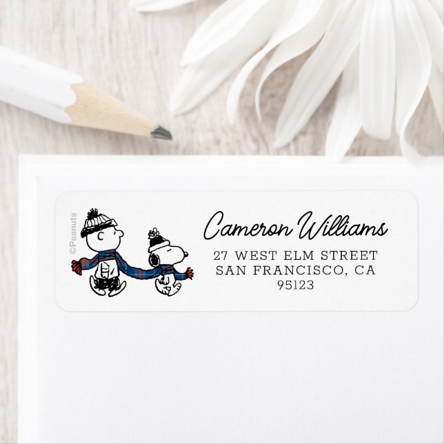 Peanuts | Snoopy & Charlie Brown Winter Scarf (Insitu)