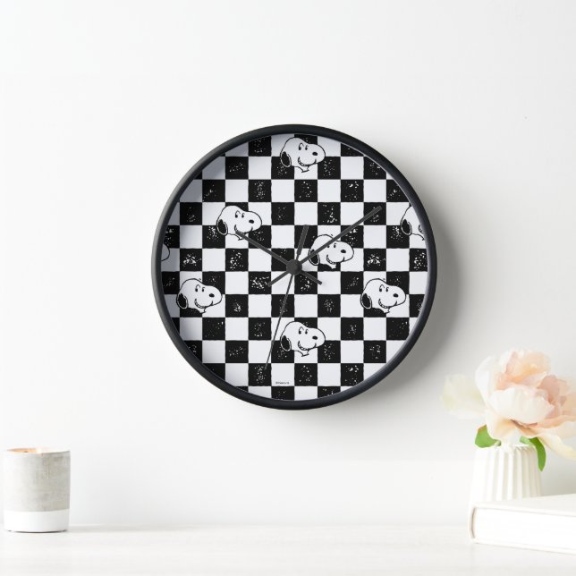 Peanuts | Snoopy Chequered Flag Clock (Home)