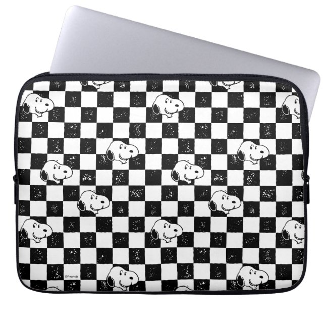 Peanuts | Snoopy Chequered Flag Laptop Sleeve (Front)