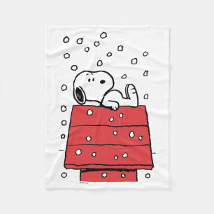Peanuts   Snoopy Doghouse Snowflakes Fleece Blanket