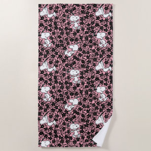 Peanuts   Snoopy Flower Vine Pattern Beach Towel