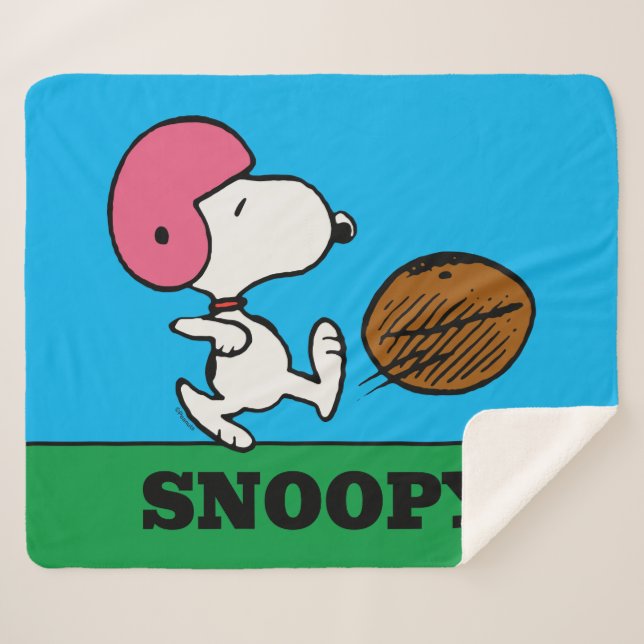 Peanuts | Snoopy Football Kicker Sherpa Blanket (Front (Horizontal))