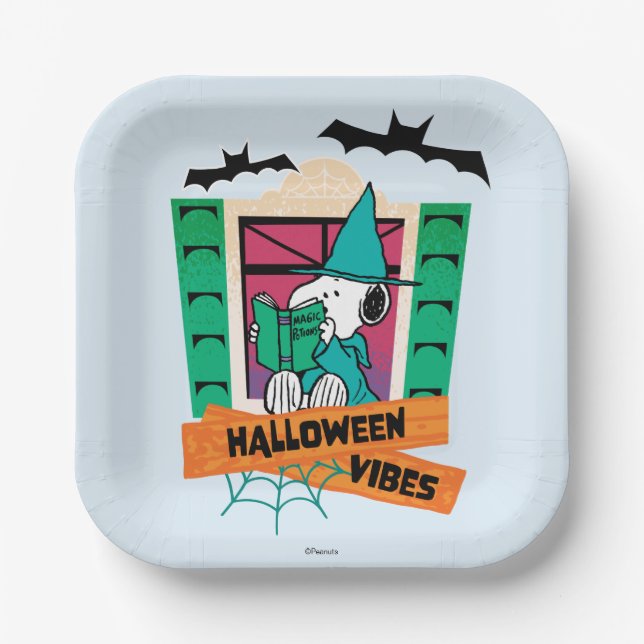 Peanuts Snoopy Magic Potions Halloween Paper Plate (Front)
