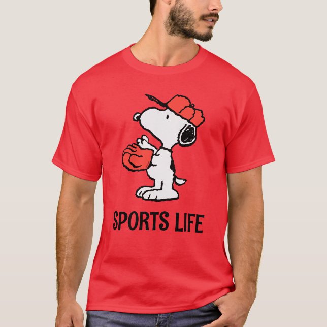 Peanuts | Snoopy Making the Catch T-Shirt (Front)