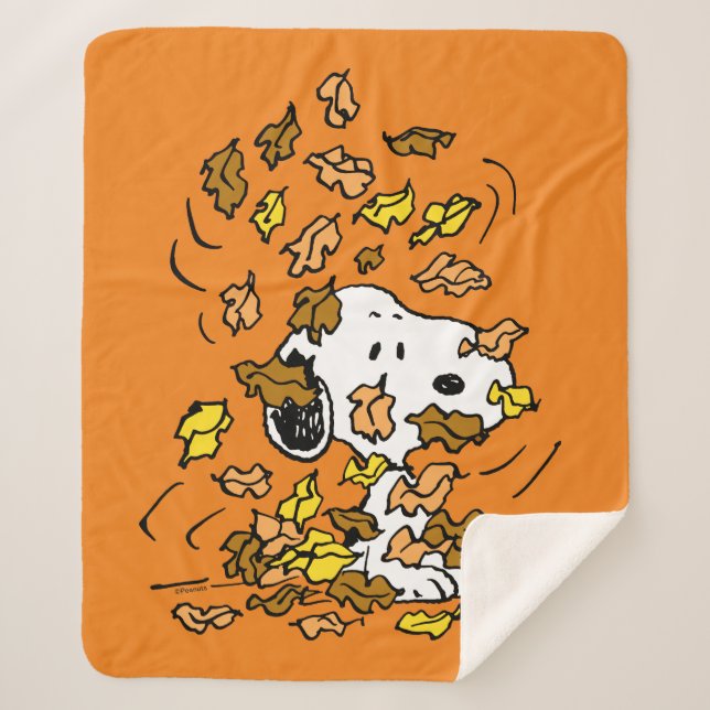 Peanuts | Snoopy Pile of Leaves Sherpa Blanket (Front)