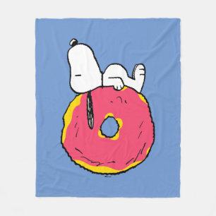 Peanuts   Snoopy Pink Doughnut Fleece Blanket