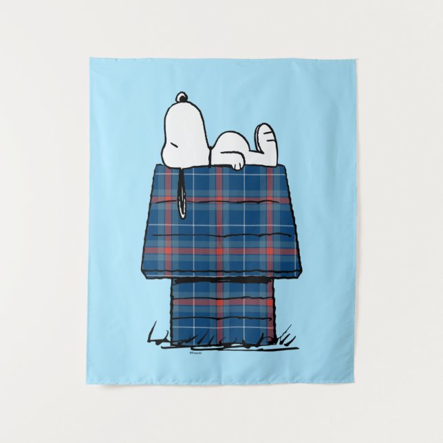 Peanuts | Snoopy Plaid Flannel Holiday Dog House Tapestry (Front)