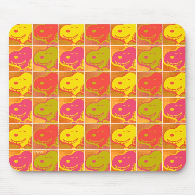 Peanuts | Snoopy Pop Art Pattern Mouse Mat (Front)