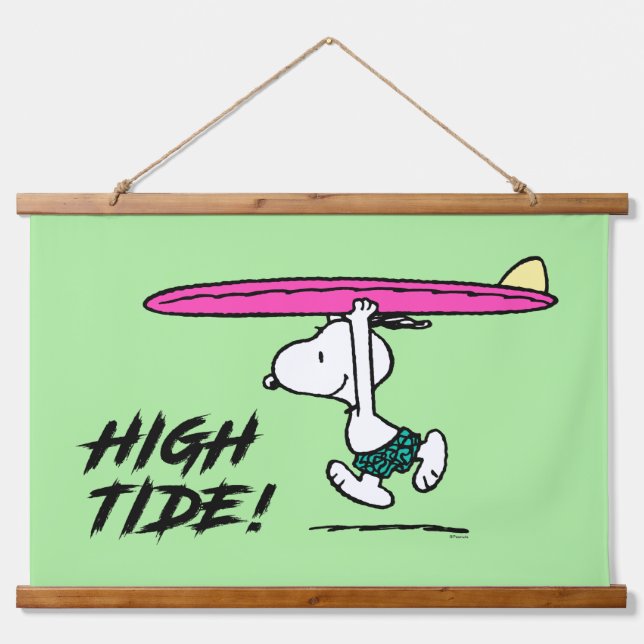 Peanuts | Snoopy Running to the Surf Hanging Tapestry (Front)