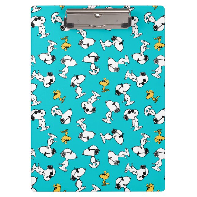 Peanuts | Snoopy & Sunglasses Pattern Clipboard (Front)
