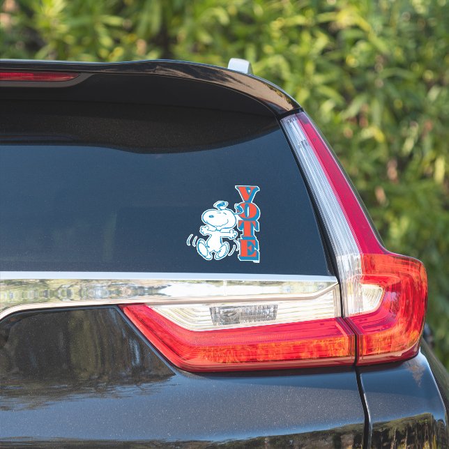 Peanuts | Snoopy - Vote (Car Side)