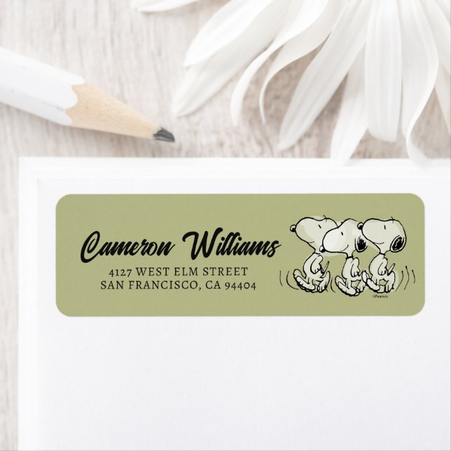 Peanuts | Snoopy Walking Tall (Insitu)