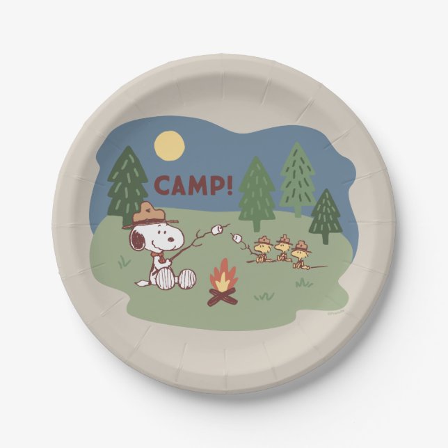 Peanuts | Snoopy & Woodstock at the Campfire Paper Plate (Front)
