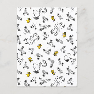 Peanuts   Snoopy & Woodstock B&W Flower Pattern Postcard