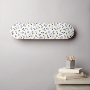 Peanuts   Snoopy & Woodstock B&W Flower Pattern Skateboard