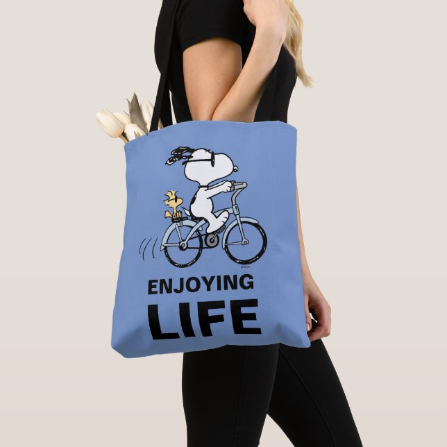 Peanuts | Snoopy & Woodstock Bicycle Tote Bag (Close Up)