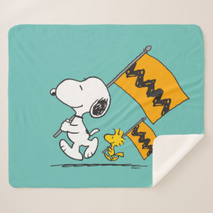 Peanuts   Snoopy & Woodstock Flags Sherpa Blanket