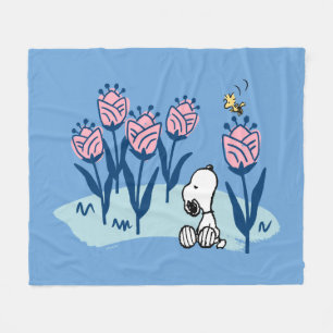 Peanuts   Snoopy & Woodstock Flower Garden Fleece Blanket