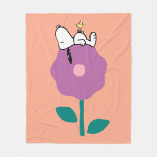 Peanuts   Snoopy & Woodstock Flower Whistle Fleece Blanket