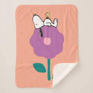 Peanuts   Snoopy & Woodstock Flower Whistle Sherpa Blanket