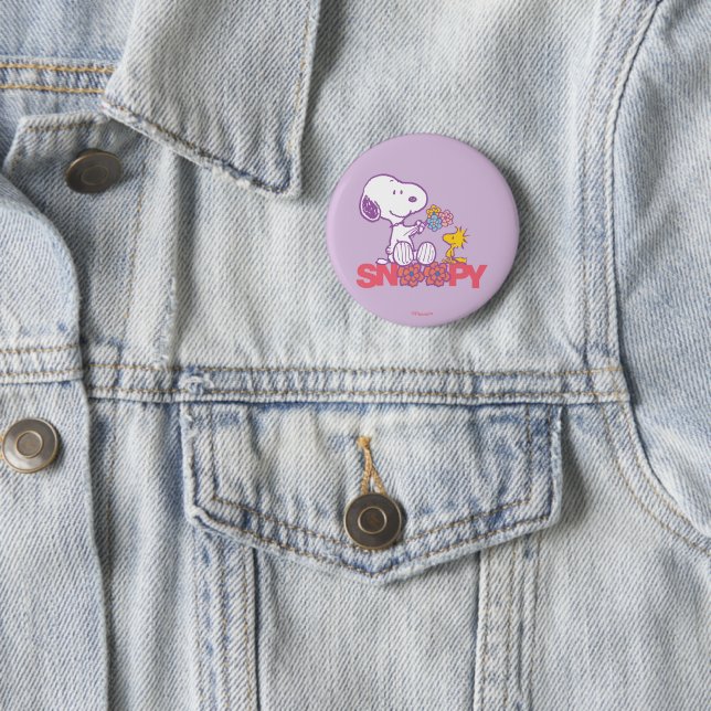 Peanuts | Snoopy & Woodstock Flowers 6 Cm Round Badge (In Situ)