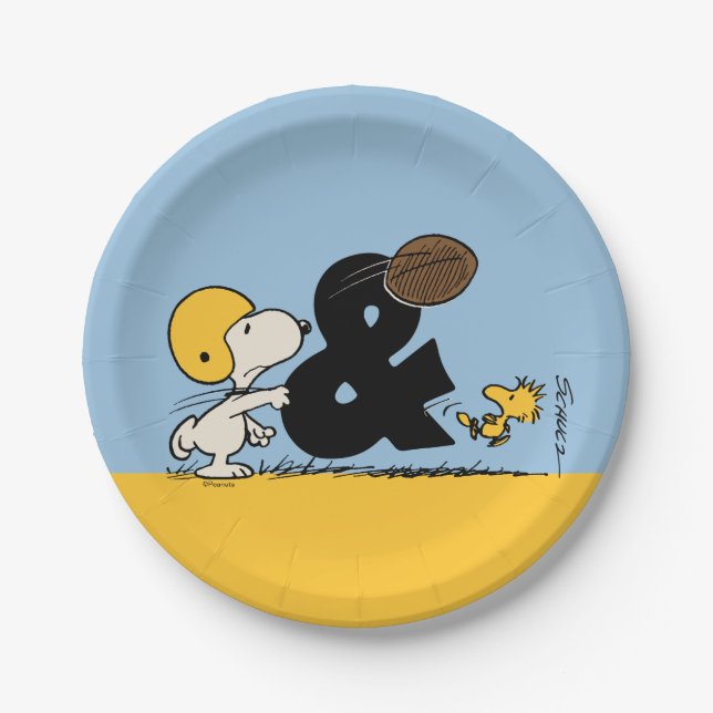 Peanuts | Snoopy & Woodstock Football Paper Plate (Front)