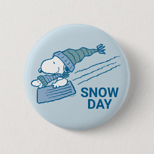 Peanuts   Snoopy & Woodstock Sledding 6 Cm Round Badge
