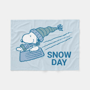 Peanuts   Snoopy & Woodstock Sledding Fleece Blanket