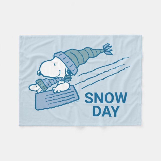 Peanuts | Snoopy & Woodstock Sledding Fleece Blanket (Front (Horizontal))