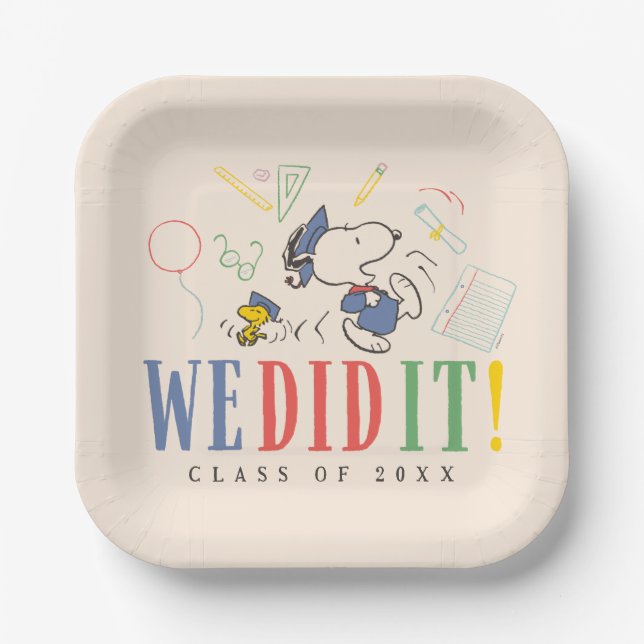 Peanuts Snoopy Woodstock We Did It Graduation Cap Paper Plate (Front)