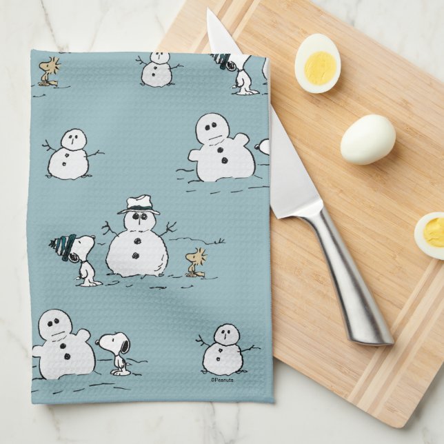 Peanuts | Snoopy & Woodstock Winter Break Pattern Tea Towel (Quarter Fold)
