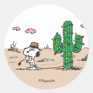 Peanuts   Spike Decorates for the Holiday Classic Round Sticker