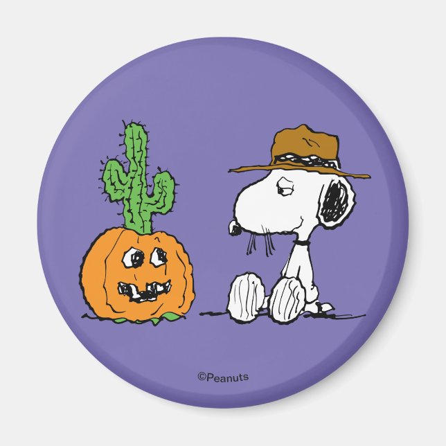 Peanuts | Spike's Desert Halloween Magnet (Front)