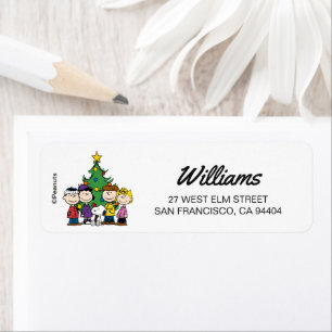 Peanuts   The Gang Around the Christmas Tree