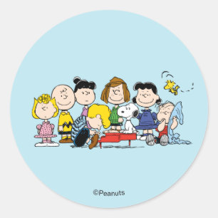 Peanuts   The Gang Around the Piano Classic Round Sticker