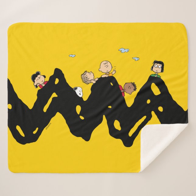 Peanuts | The Gang on the Zig Zag Sherpa Blanket (Front (Horizontal))