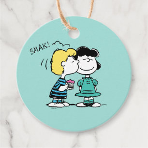 Peanuts   Valentine's Day   Lucy & Schroeder Kiss Favour Tags