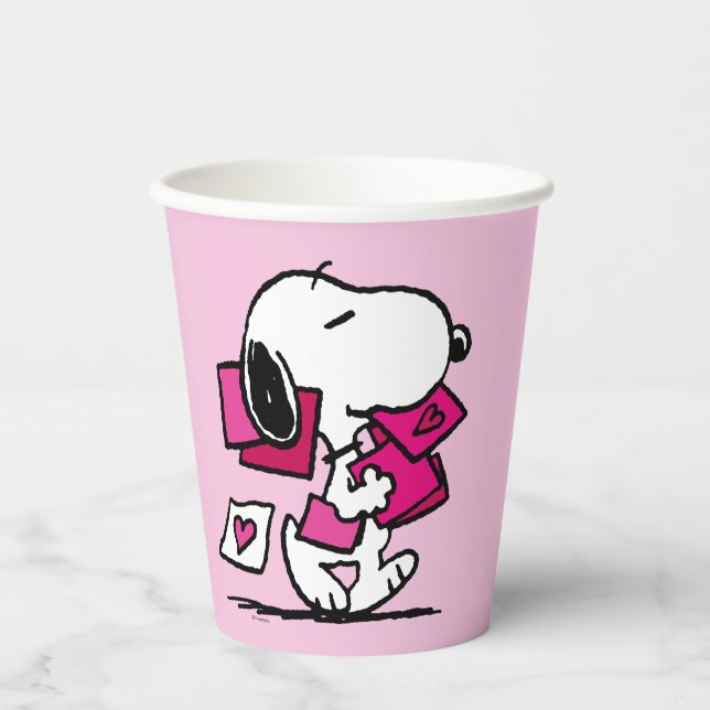 Peanuts | Valentine's Day | Snoopy With Valentines Paper Cups (Front)