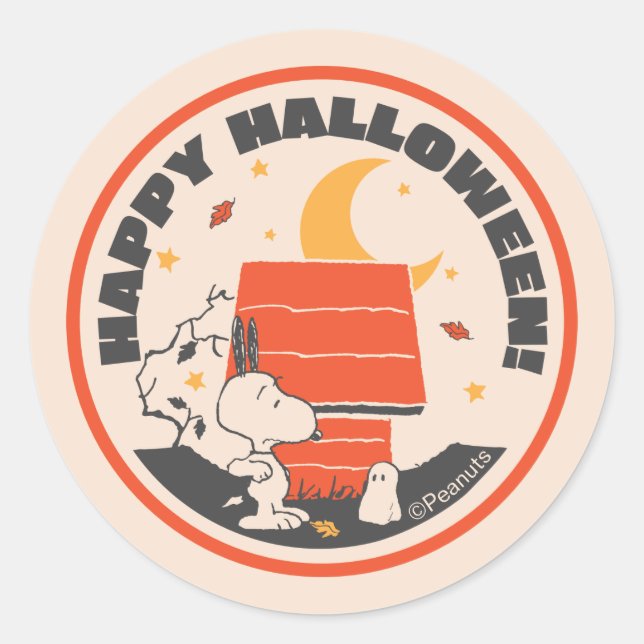 Peanuts | Vintage Snoopy Scared By Ghost Classic Round Sticker (Front)