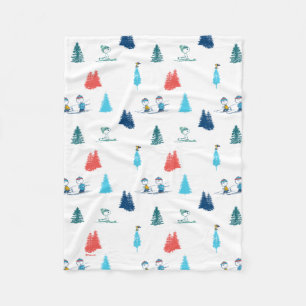 Peanuts   Winter Skiing the Slopes Pattern Fleece Blanket