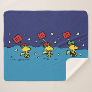 Peanuts   Woodstock Snow Shovel Team Sherpa Blanket