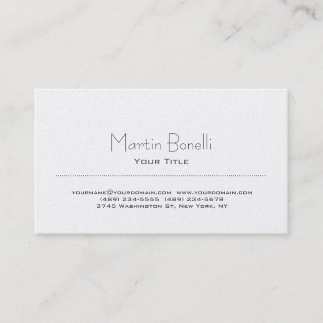 Pearl Stylish Modern Trendy Business Card (Front)