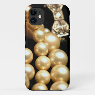 Pearls & Diamonds iPhone5 Casemate iPhone 11 Case