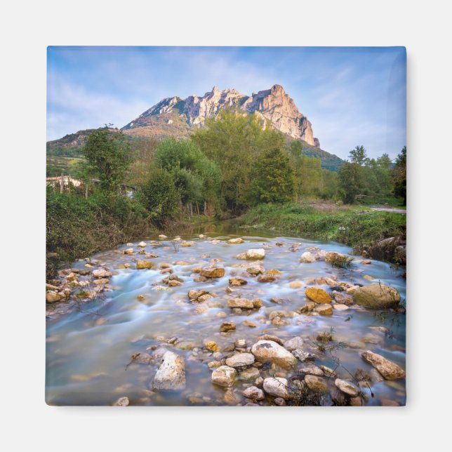 Pech de Bugarach | Corbieres Mountains Magnet (Front)