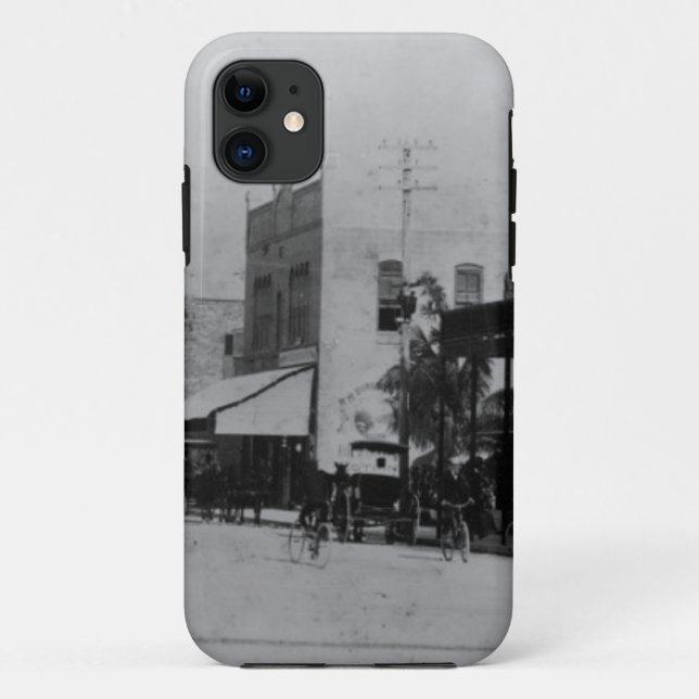 Pedestrians, cyclists, and horse-carriages Case-Mate iPhone case (Back)