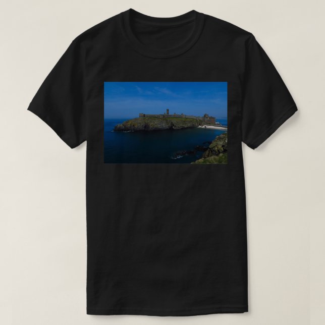 Peel Castle St Patrickx27s Island IOM T-Shirt (Design Front)