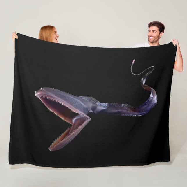 PELICAN EEL FLEECE BLANKET (In Situ)
