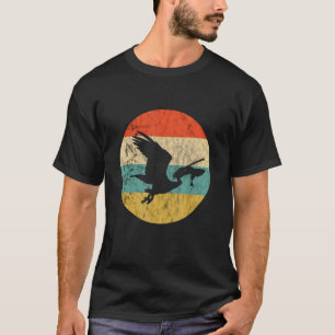 Pelican Fish Catch Vintage Retro Tropical Bird Pel T-Shirt