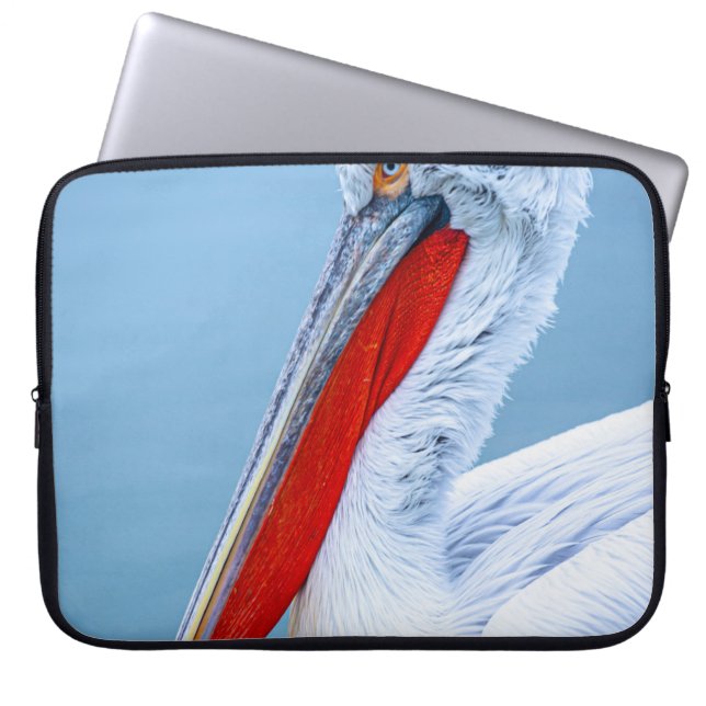 PELICAN PORTRAIT LAPTOP SLEEVE (Front)