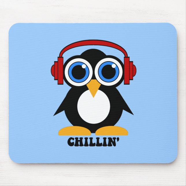 penguin chillin mouse mat (Front)